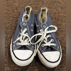 COPY - Converse All Star Classic Women’s Sz 6 Blue Low Top Fashion Sneakers sho…